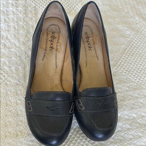 Softspots Navy blue Leather Loafers Classic Flats